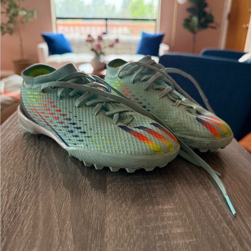 Girls soccer turf shoes. Great quality and used a few times.